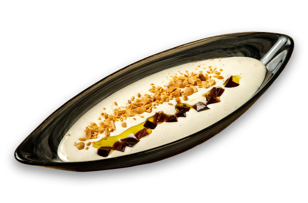 Mazamorra cordobesa: la antepasada blanca del Salmorejo