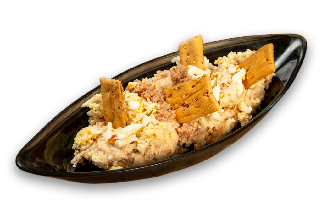 Ensaladilla de atún con regañás