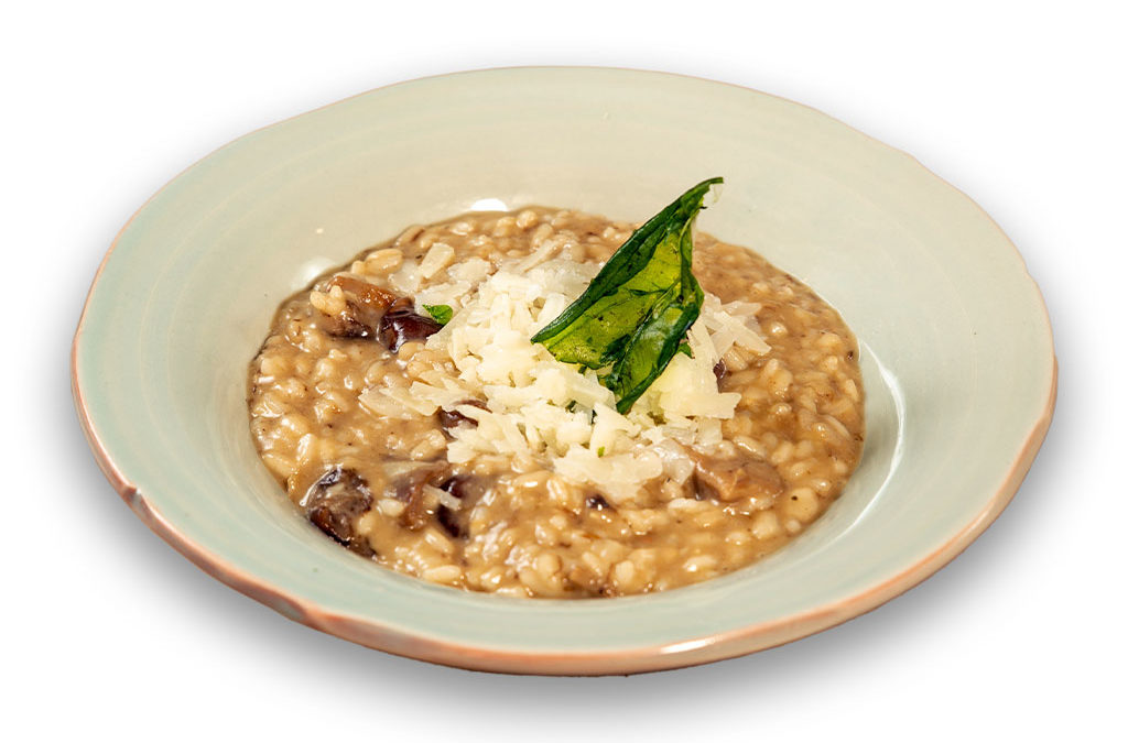 Risotto de boletus confitados y setas de temporada